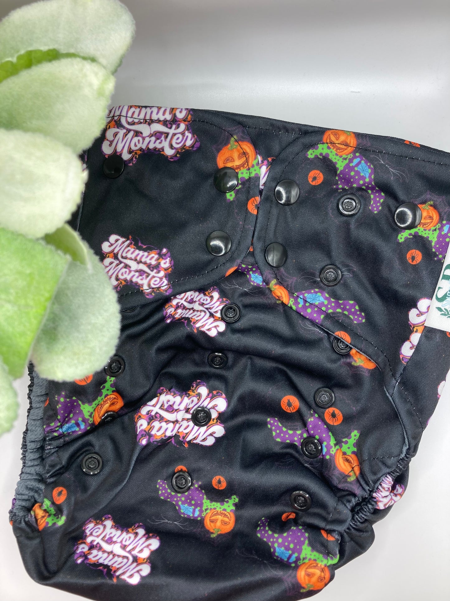 XL Pocket-Mama’s monster